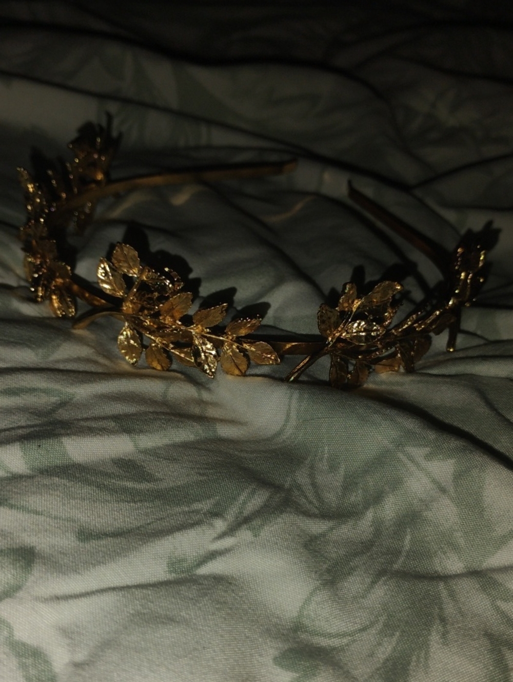 Gold Leaf Headband - Elegant Women’s Hair Accessory